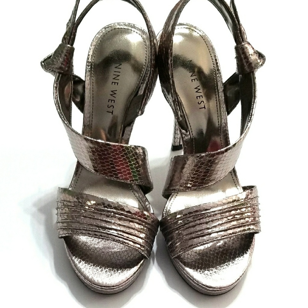 *NIB* NINE WEST GUNMETAL  HIGH HEELS STRAPPY SANDLES - SIZE 6M.
